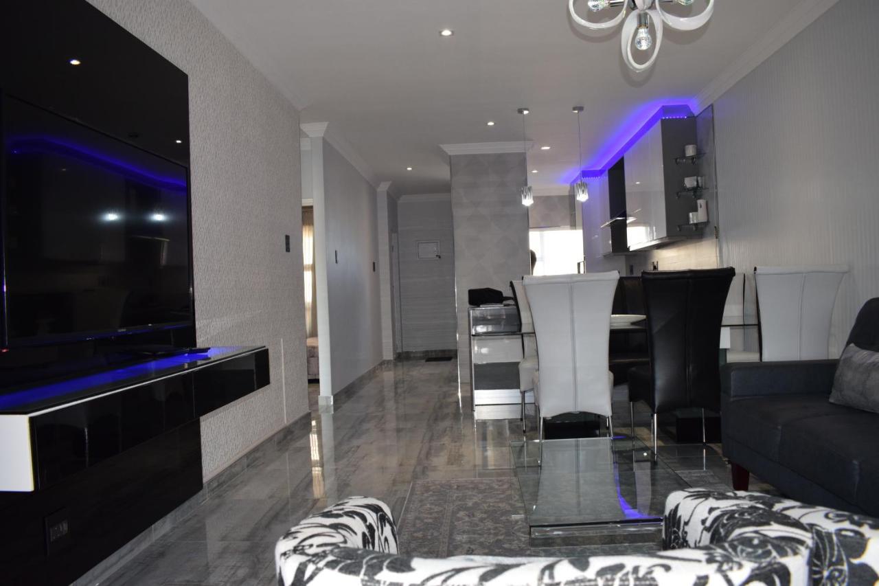 Aya Luxury 84 Apartment Durban